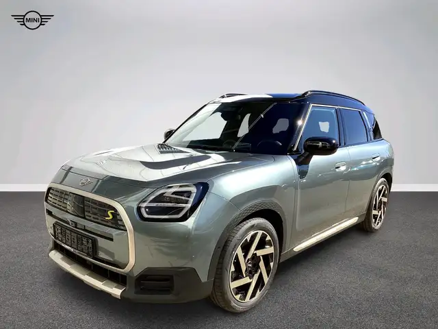 MINI Countryman SE All4 Favoured Trim