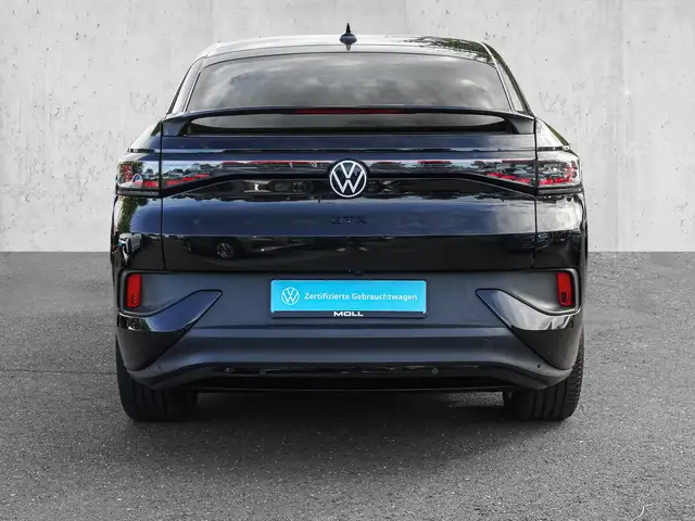 Volkswagen Id.5 view 6
