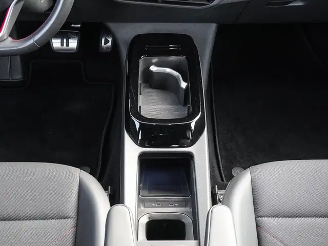 Volkswagen Id.5 view 14