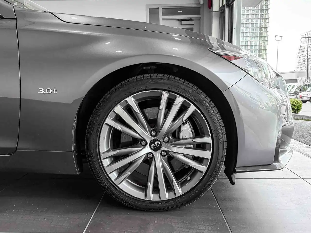 Infiniti Q50 снимка Infiniti Q50