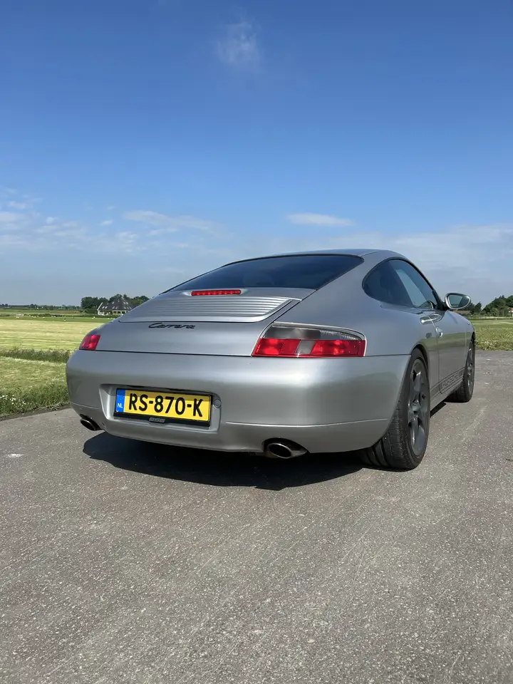Porsche 911 3.4 Coupé Carrera Tiptronic, foto 5