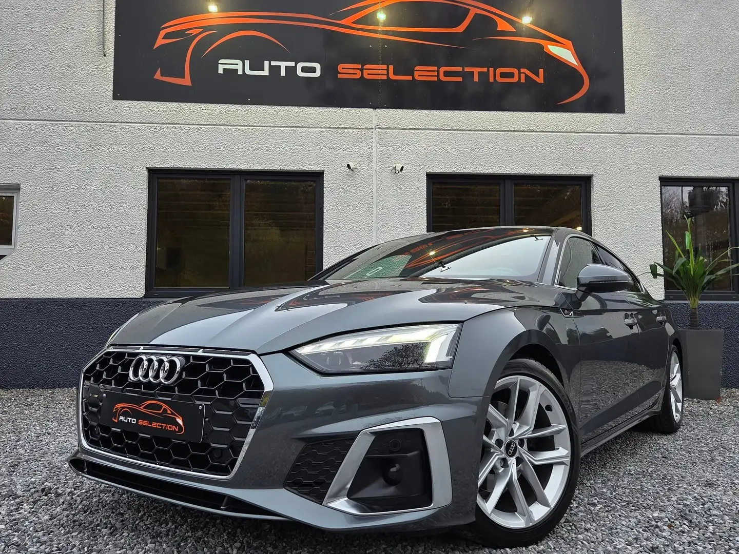 Audi A5 Sportback 30 TDi S Line | COCKPIT | MATRIX | CUIR Grijs - 1