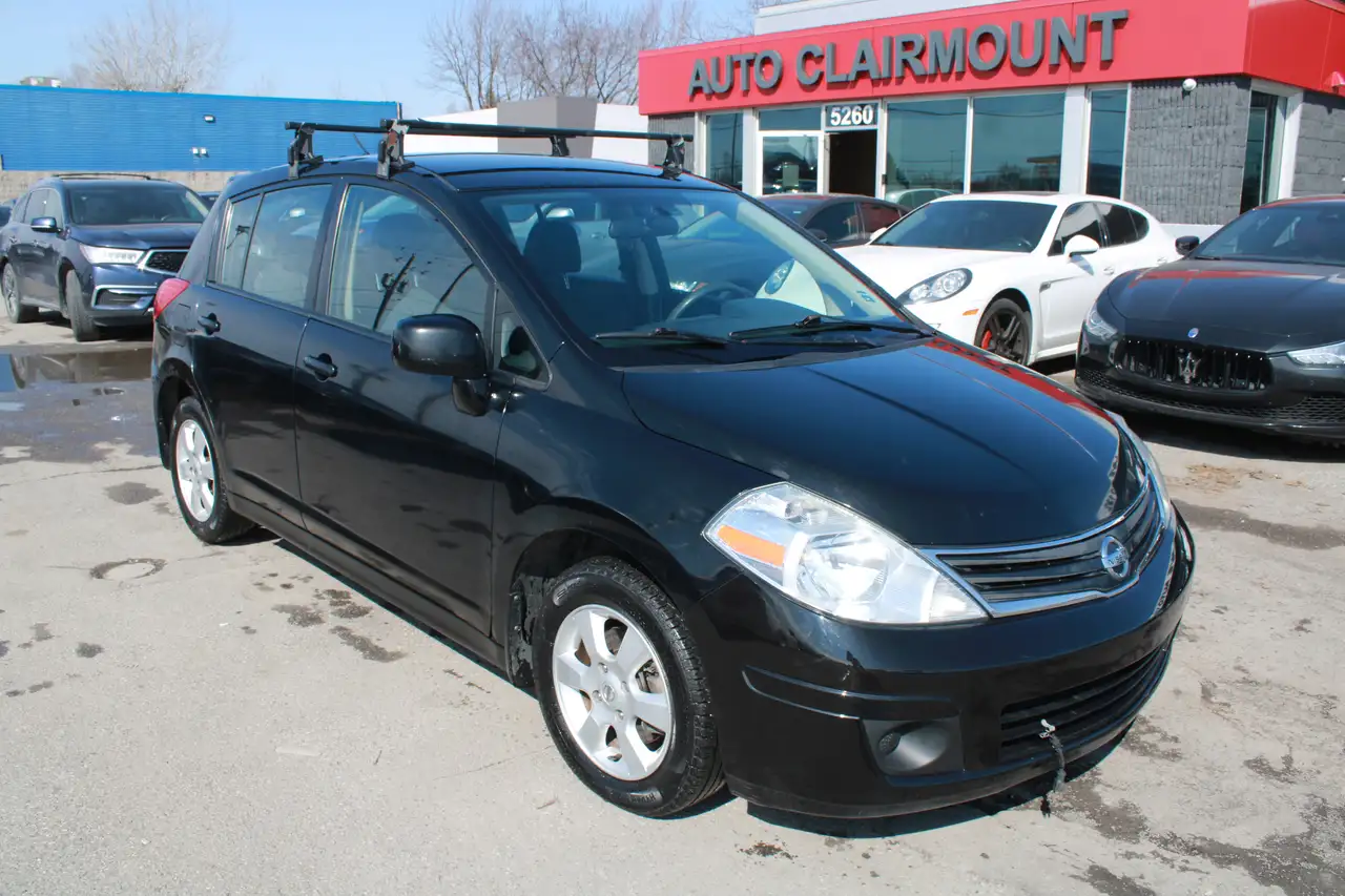 Nissan Versa снимка Nissan Versa