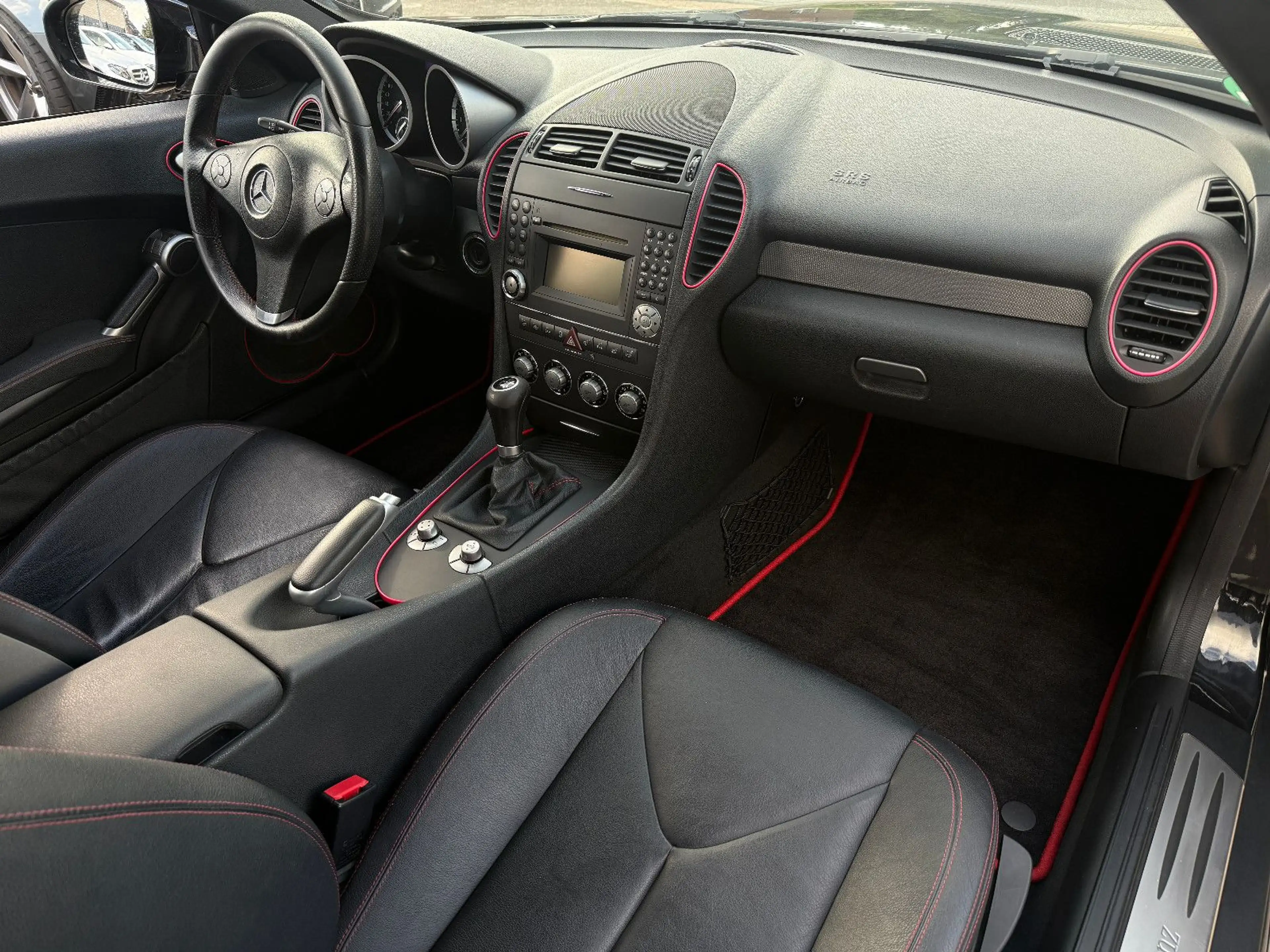 Mercedes-Benz SLK 200 Cabrio, SEHR GEPFLEGT, 18" Alufelgen — photo 12