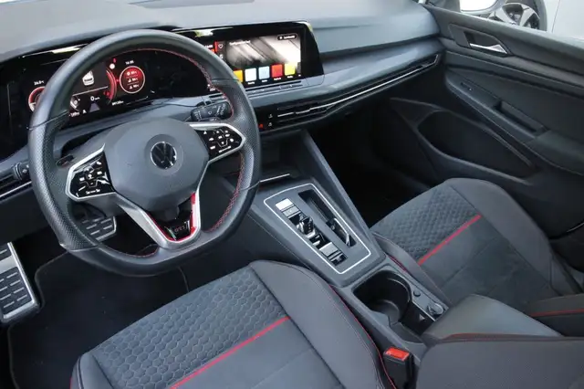 Volkswagen Golf view 7