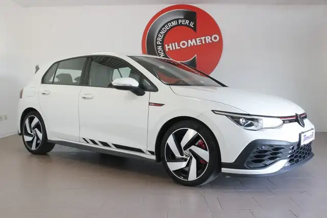 Volkswagen Golf main image