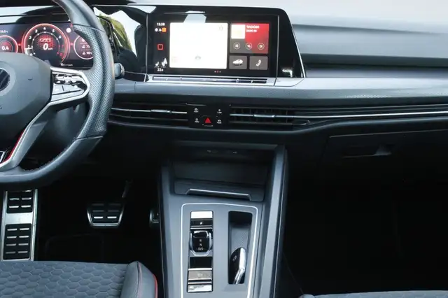Volkswagen Golf view 9