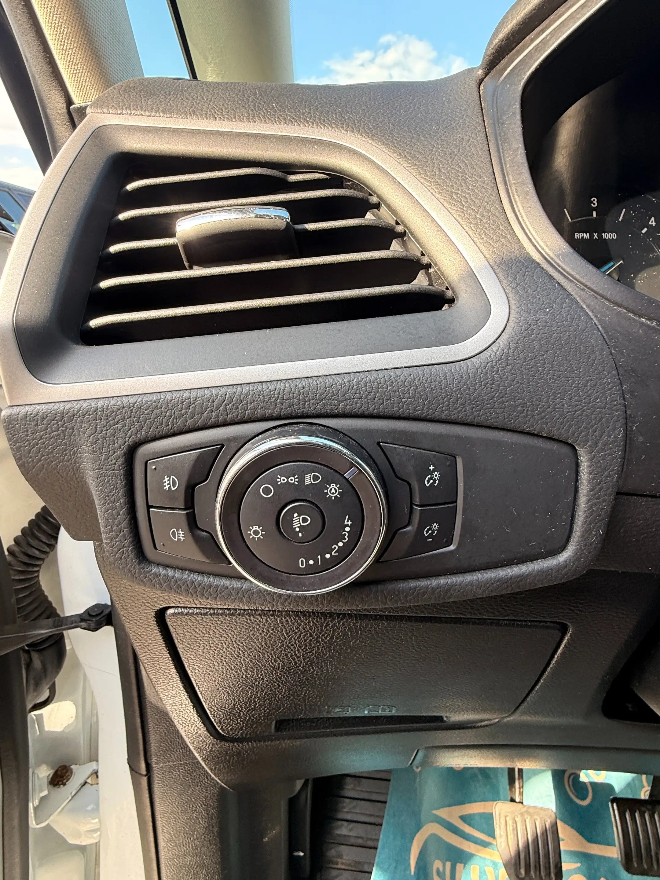 Ford Galaxy Business — photo 15