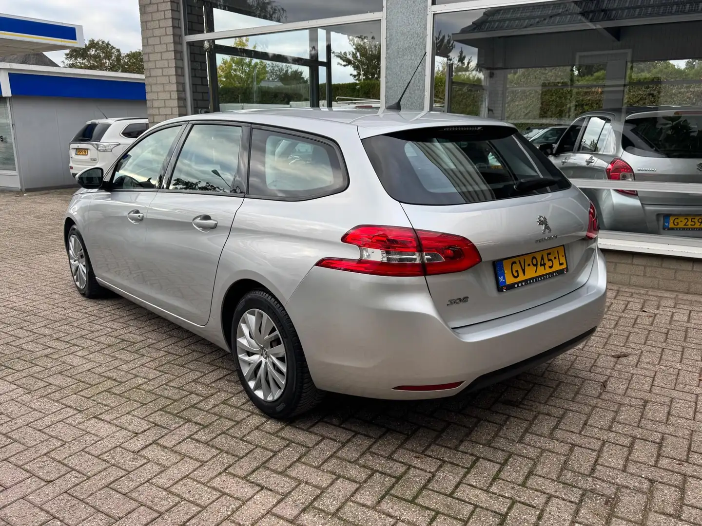 Peugeot 308 SW 1.2 PureTech Blue Lease Grijs - 2