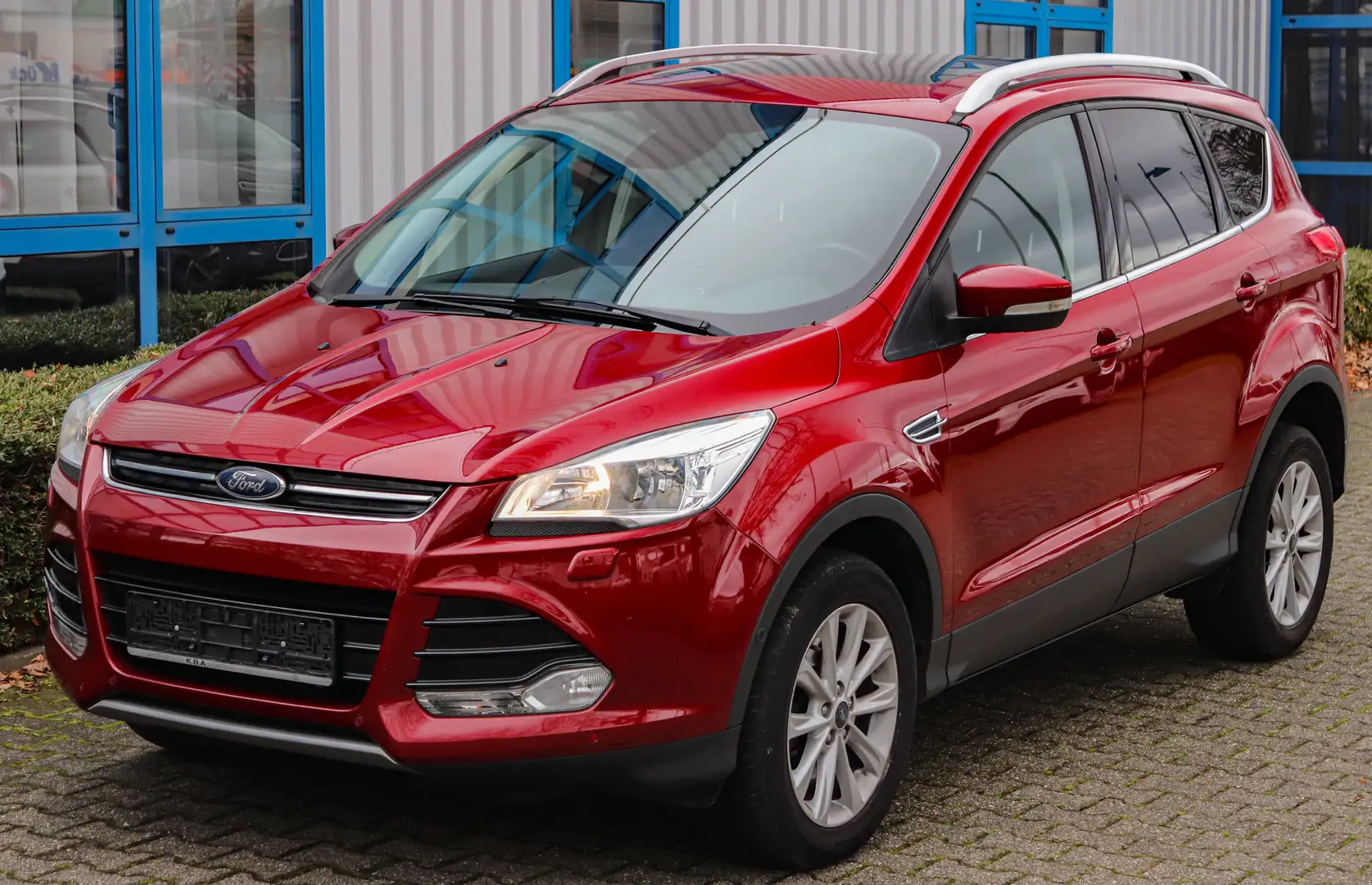 Ford Kuga 2.0TDCI 4x4 Titan AUTOMATIK*T.LEDER*PANO*TEMPO*PDC Rosso - 1