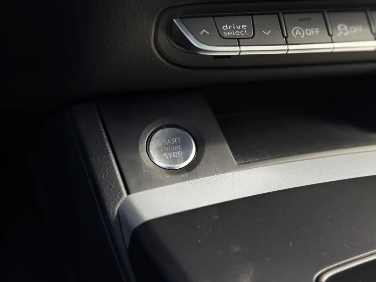Audi Q5 снимка Audi Q5