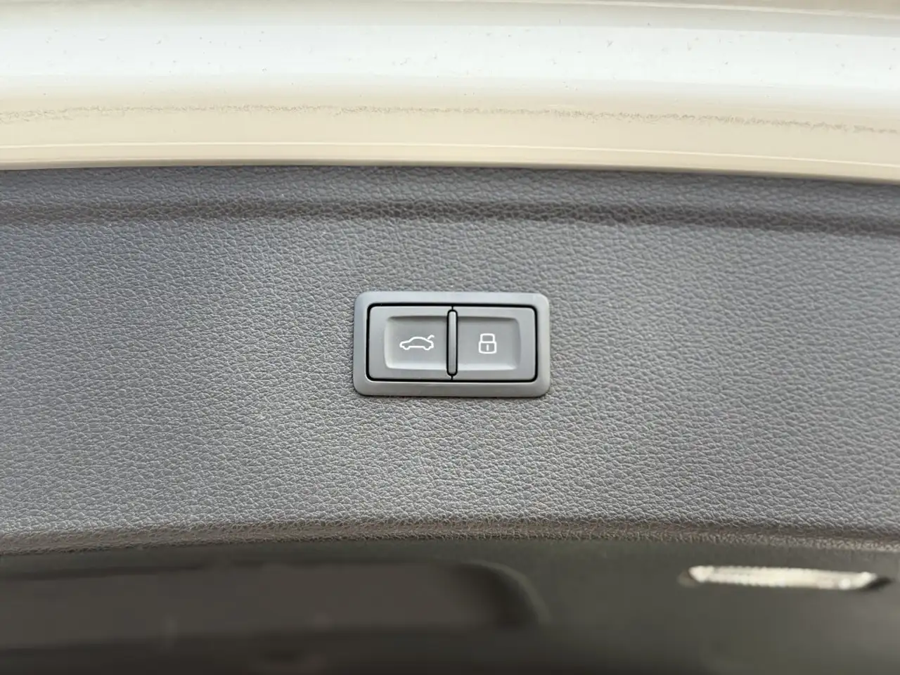 Audi Q5 снимка Audi Q5