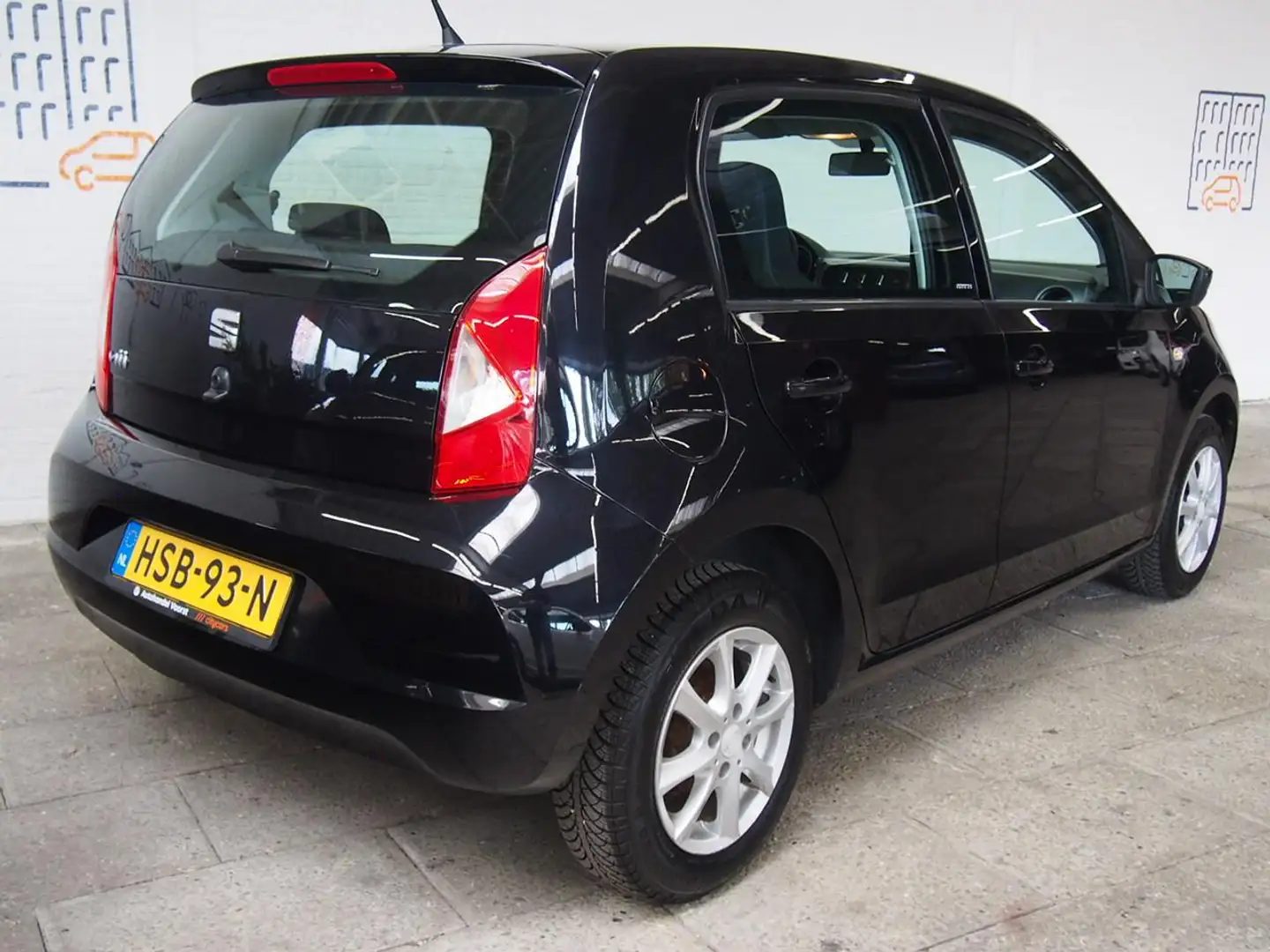 SEAT Mii 1.0 Sport Connect 75PK (APK:Nieuw) Incl.Garantie Zwart - 2