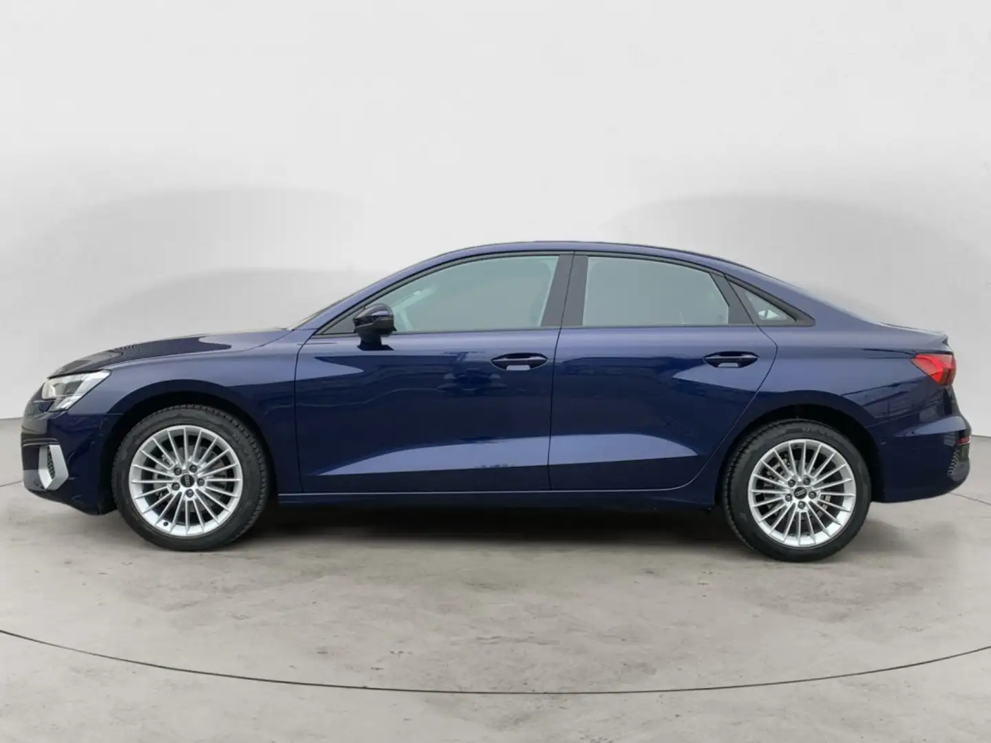 Audi A3 Sedán 30TDI Advanced S tronic Azul - 2