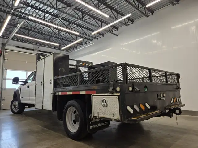 Ford F 550 2020 — photo 2