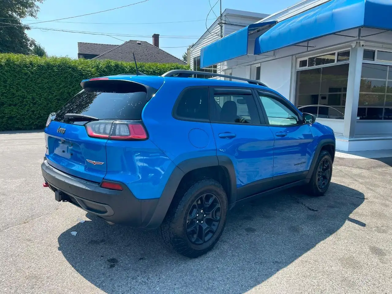 Jeep Cherokee снимка Jeep Cherokee