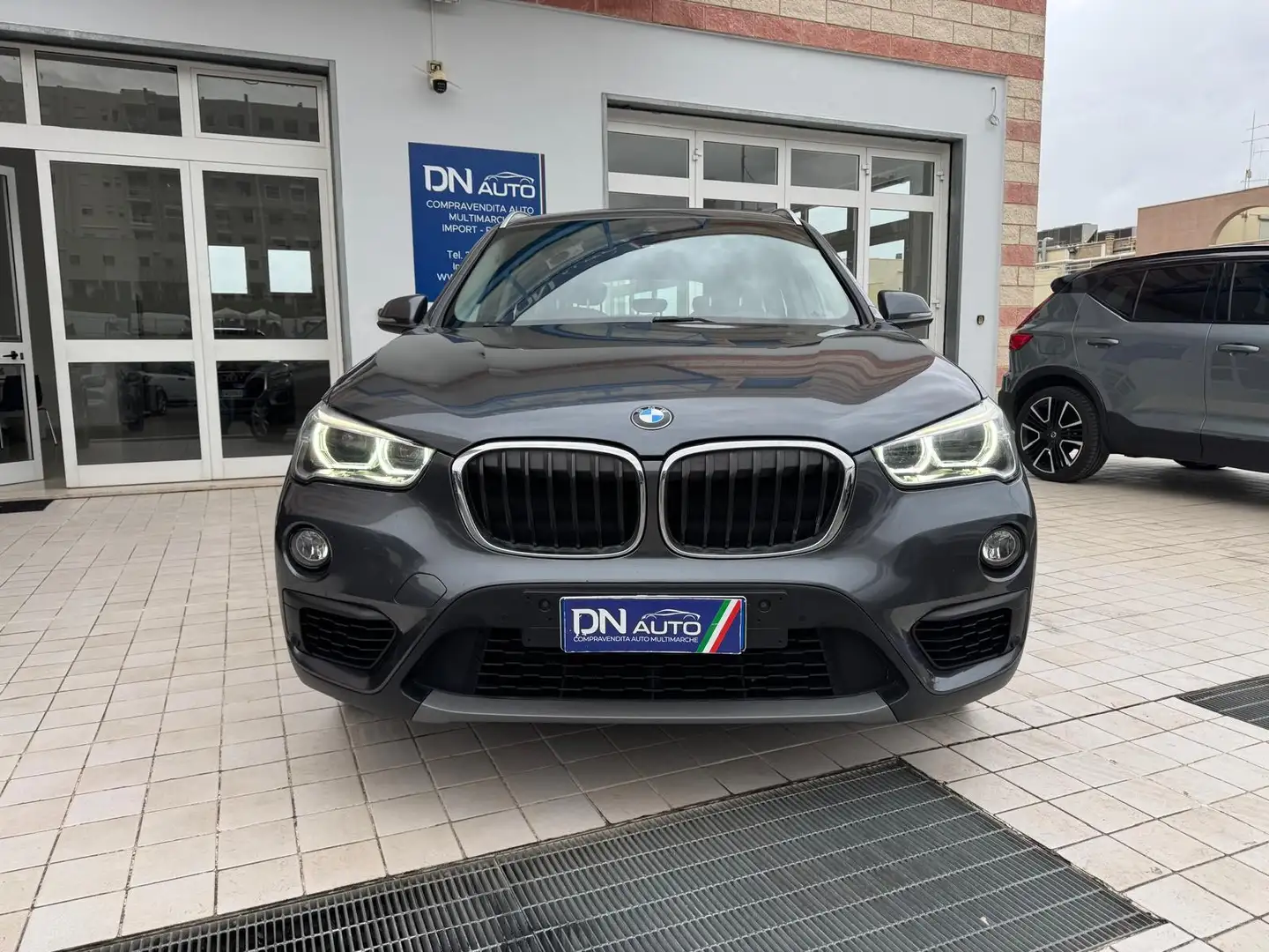 BMW X1 X1 sdrive18d auto my19 Gris - 2