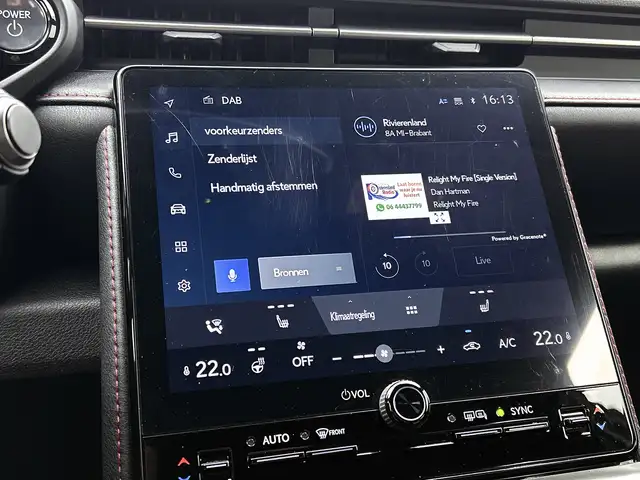 Lexus LBX view 9