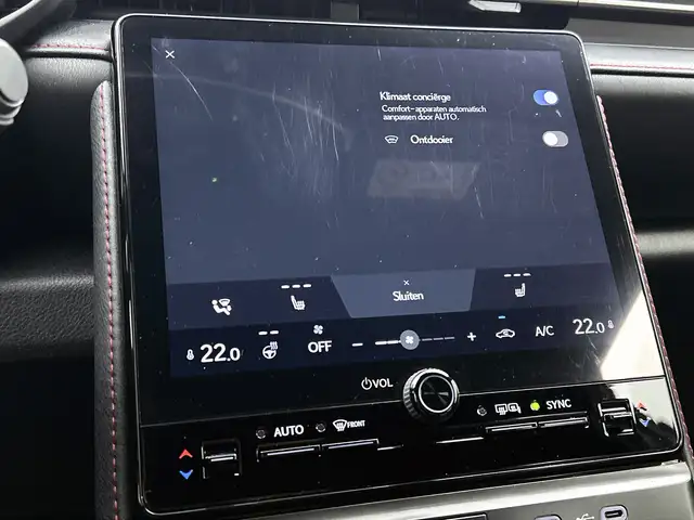 Lexus LBX view 10