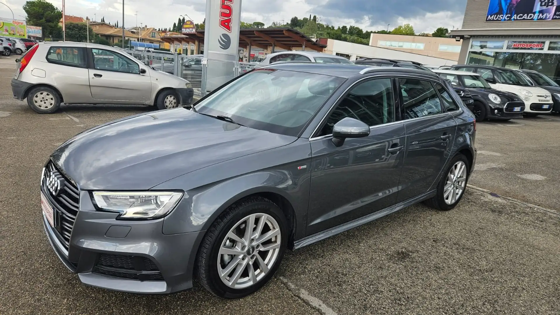 Audi A3 A3 Sportback Ambition 30 1.6 tdi 116cv Grigio - 1