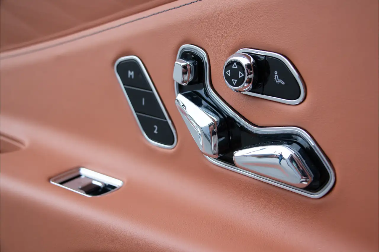 Bentley Flying Spur 2022 — фото 14