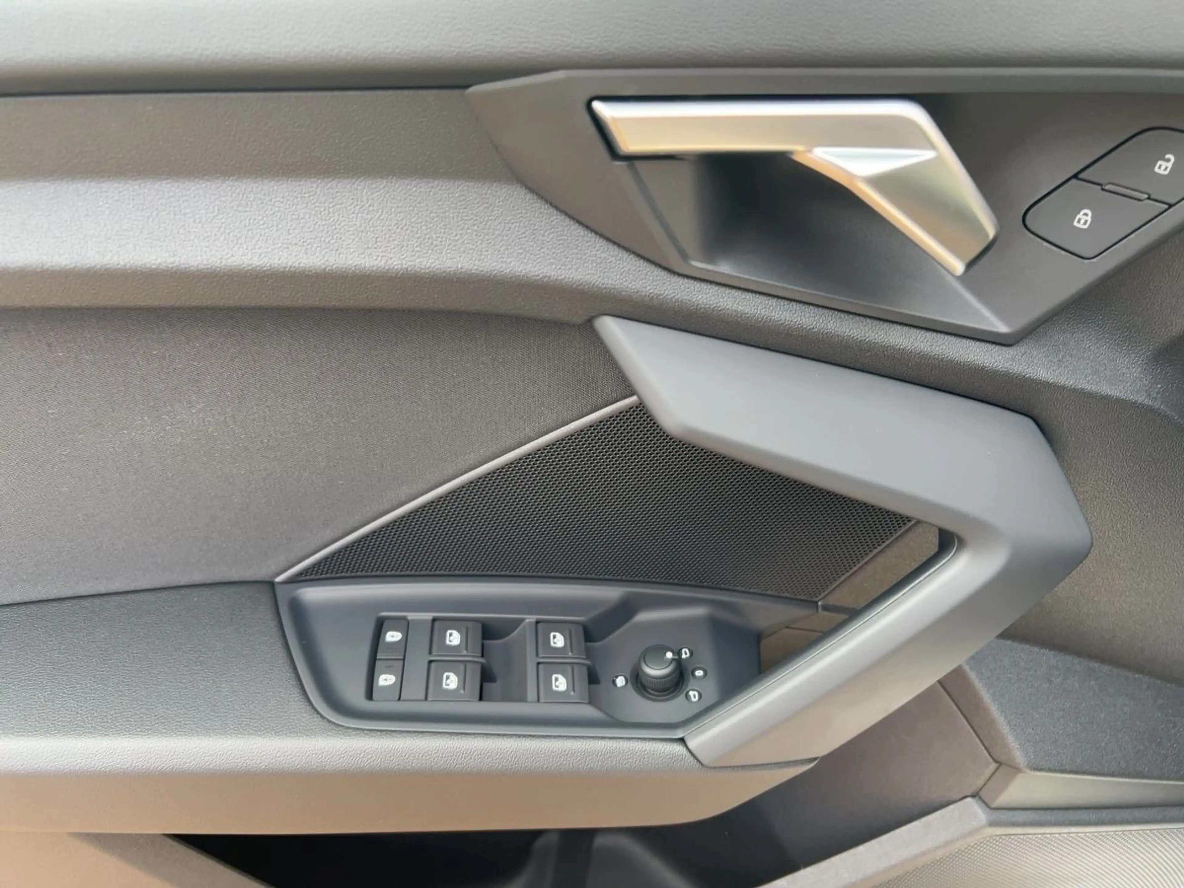Audi A3 35 TFSI S tronic Navi LED Kamera — photo 13