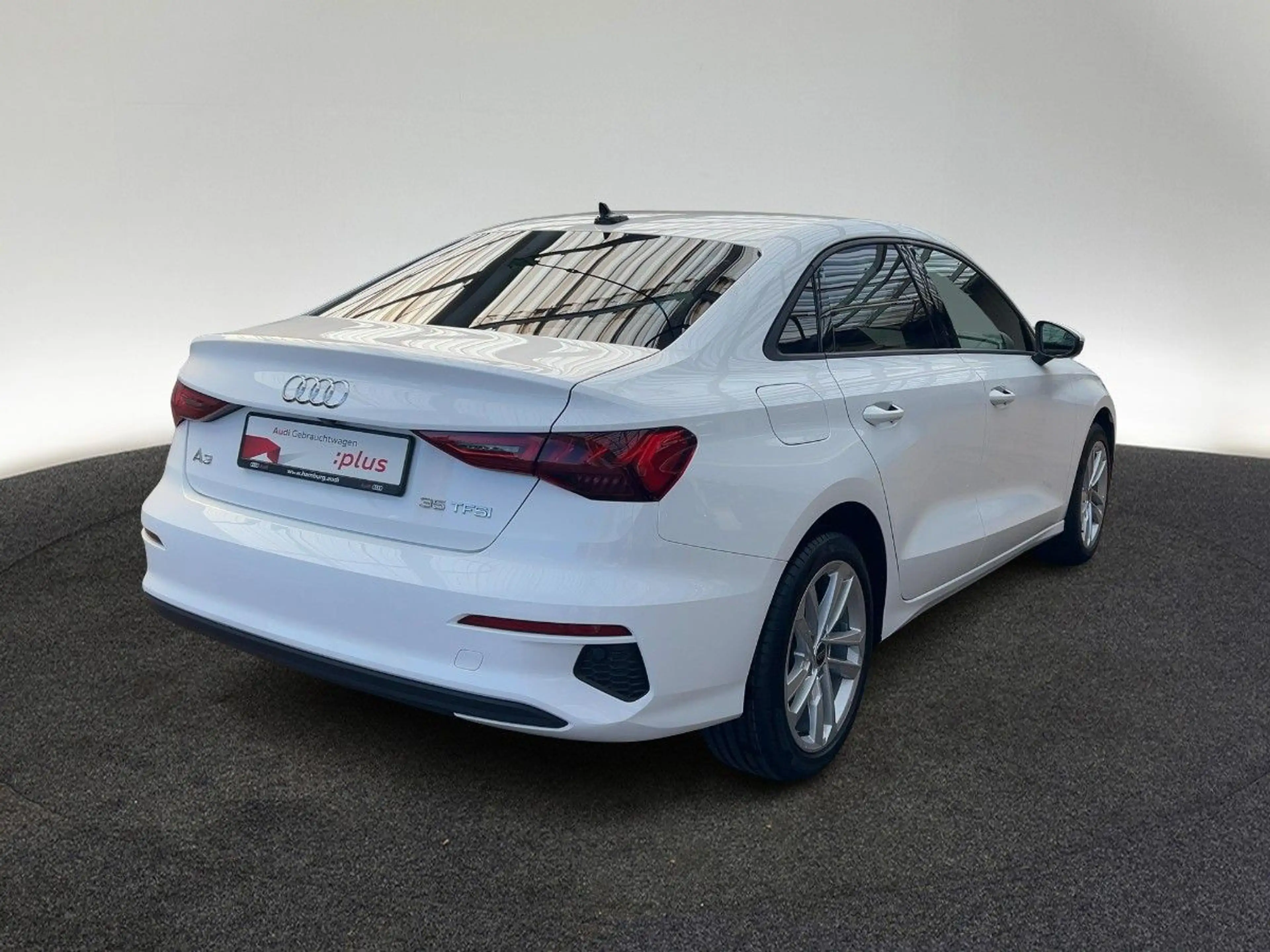 Audi A3 35 TFSI S tronic Navi LED Kamera — photo 5