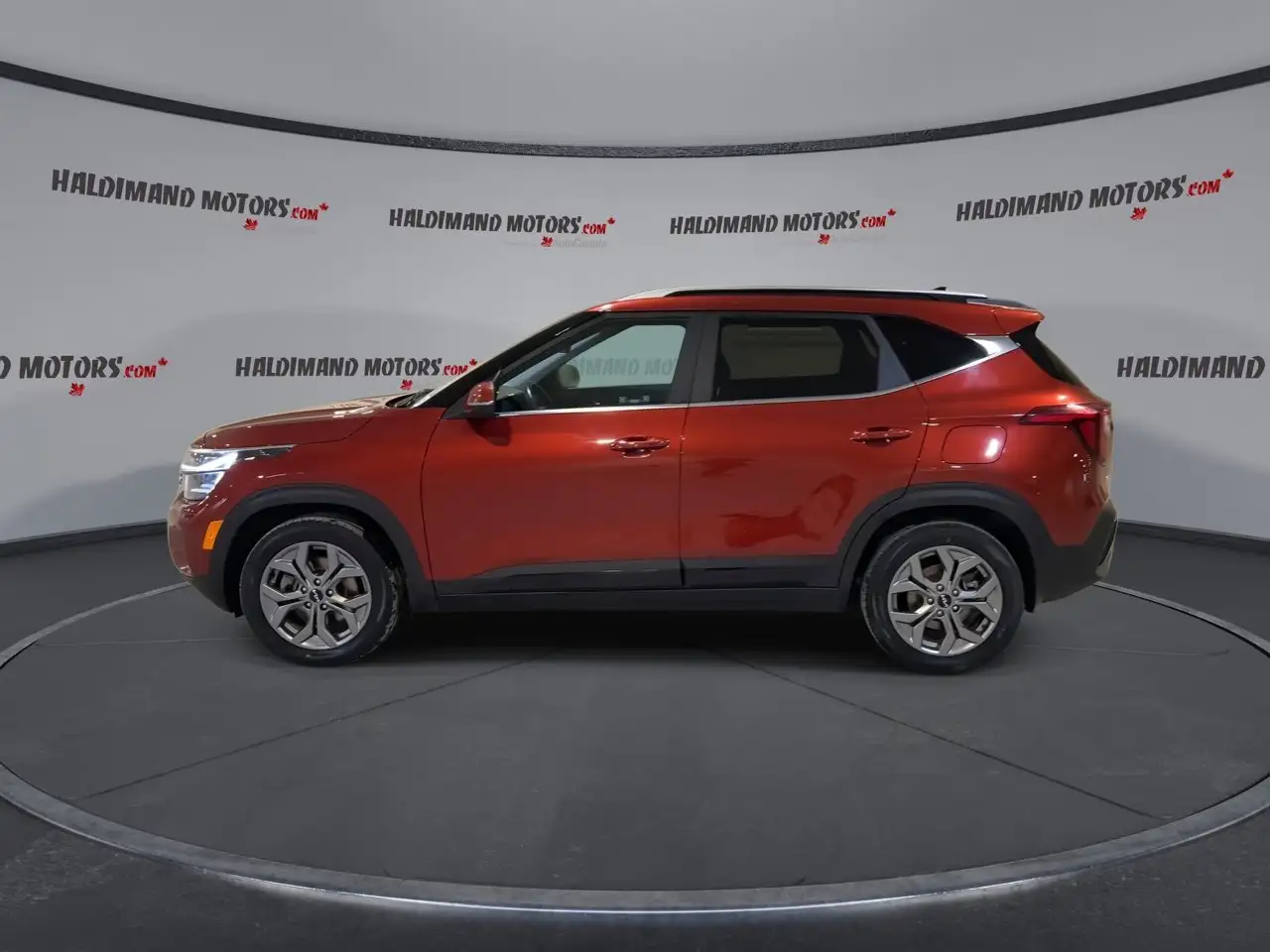 Kia Seltos снимка Kia Seltos