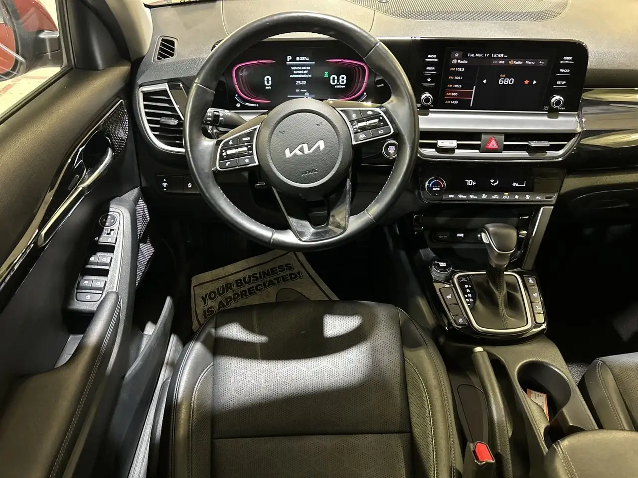 Kia Seltos снимка Kia Seltos