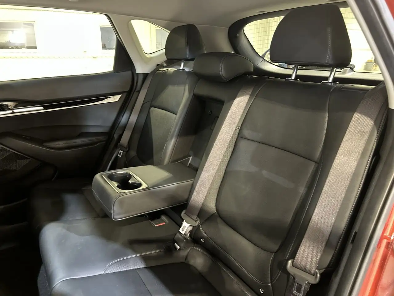 Kia Seltos снимка Kia Seltos