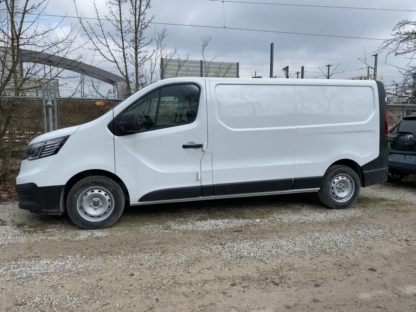 Renault Trafic Kasten (Facelift) 2.0 BLUE dCi 130 L2H1 3.0 Wit - 2