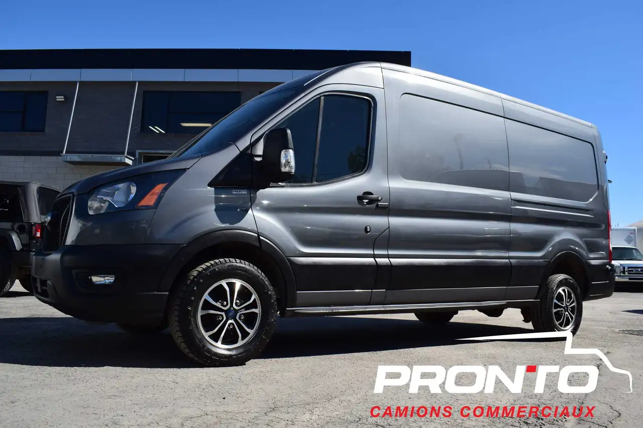 Ford Transit Cargo Van снимка Ford Transit Cargo Van