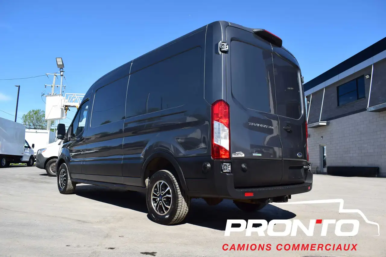 Ford Transit Cargo Van снимка Ford Transit Cargo Van