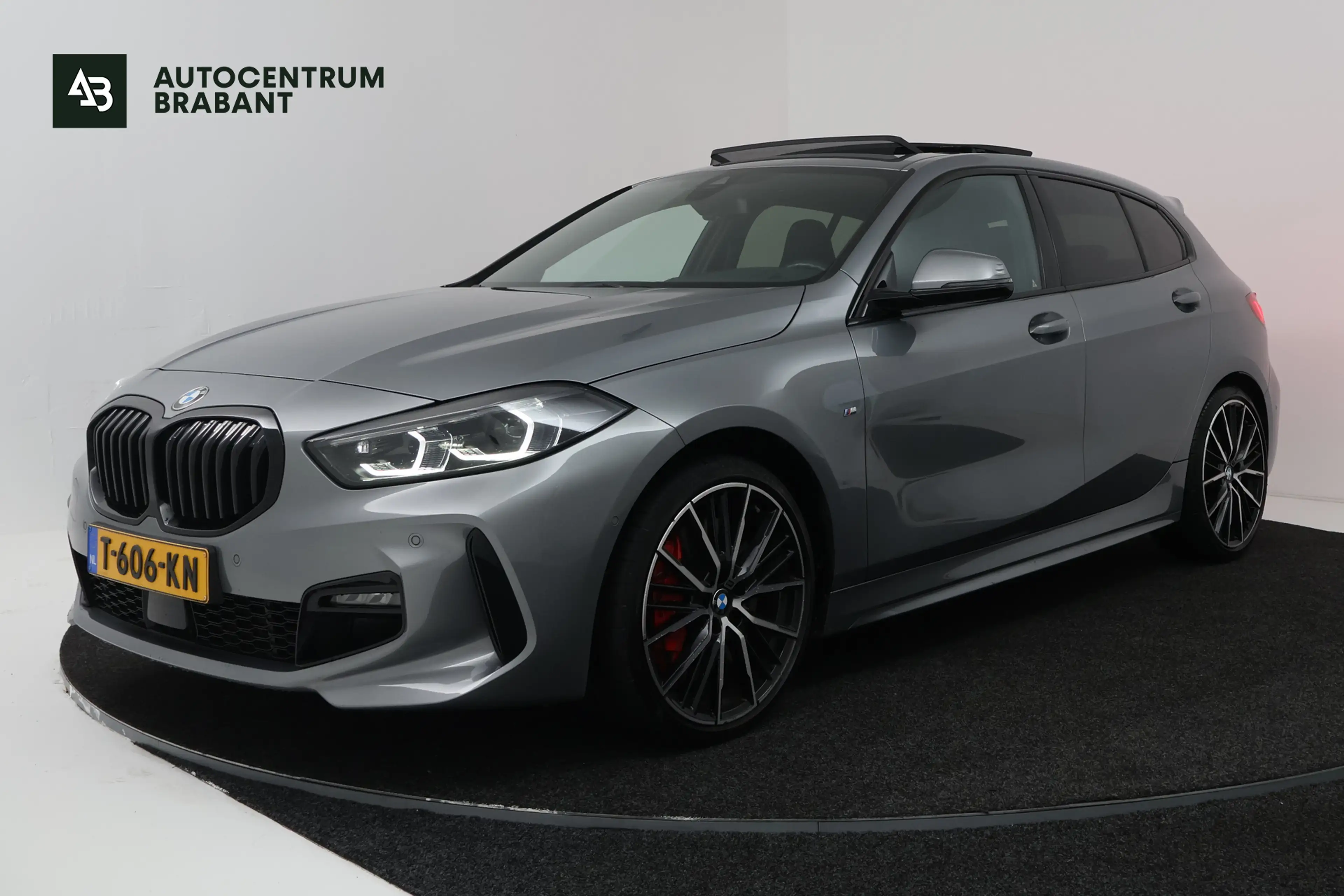 BMW 118 1-serie 118i Introduction Edition (PANORAMADAK, ST