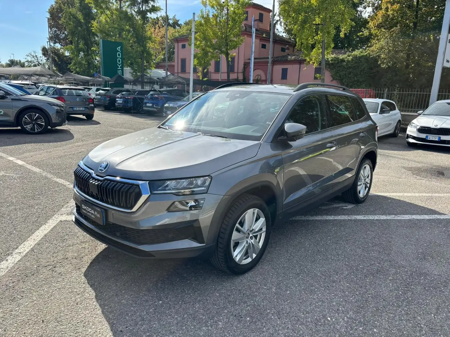 Skoda Karoq Karoq 1.5 TSI ACT Executive DSG Grigio - 1