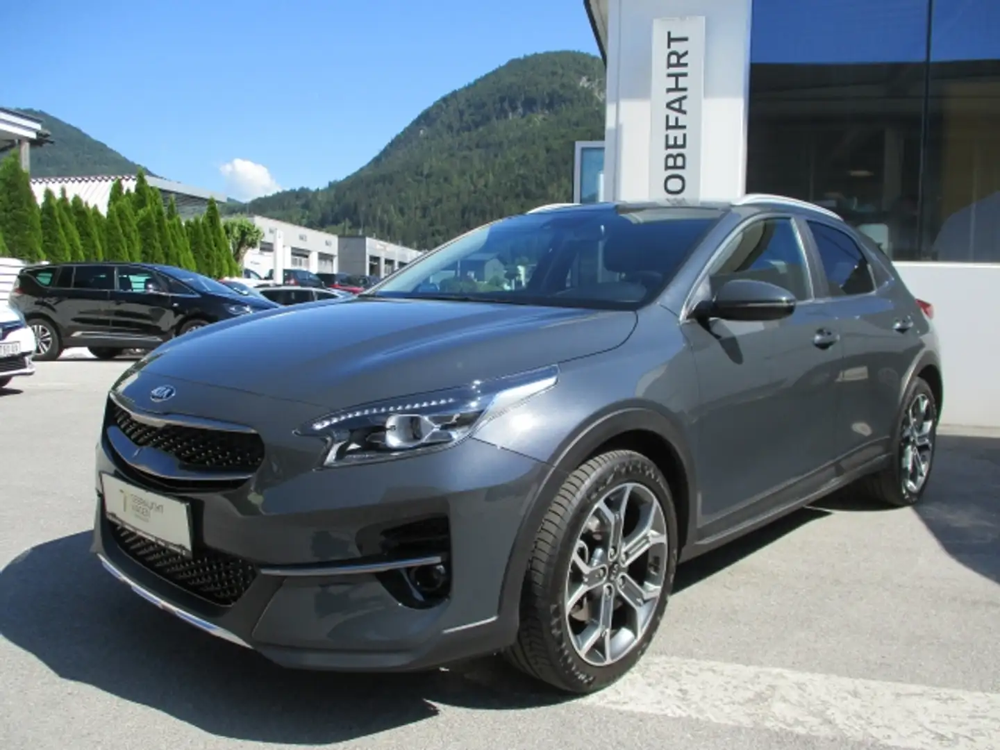 Kia XCeed KIA Xceed 1,5 TGDI GPF GOLD Gris - 1