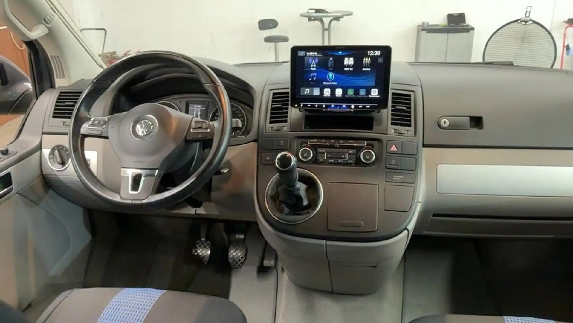 Volkswagen T5 California California 2.0 TDI 4Motion Gris - 1