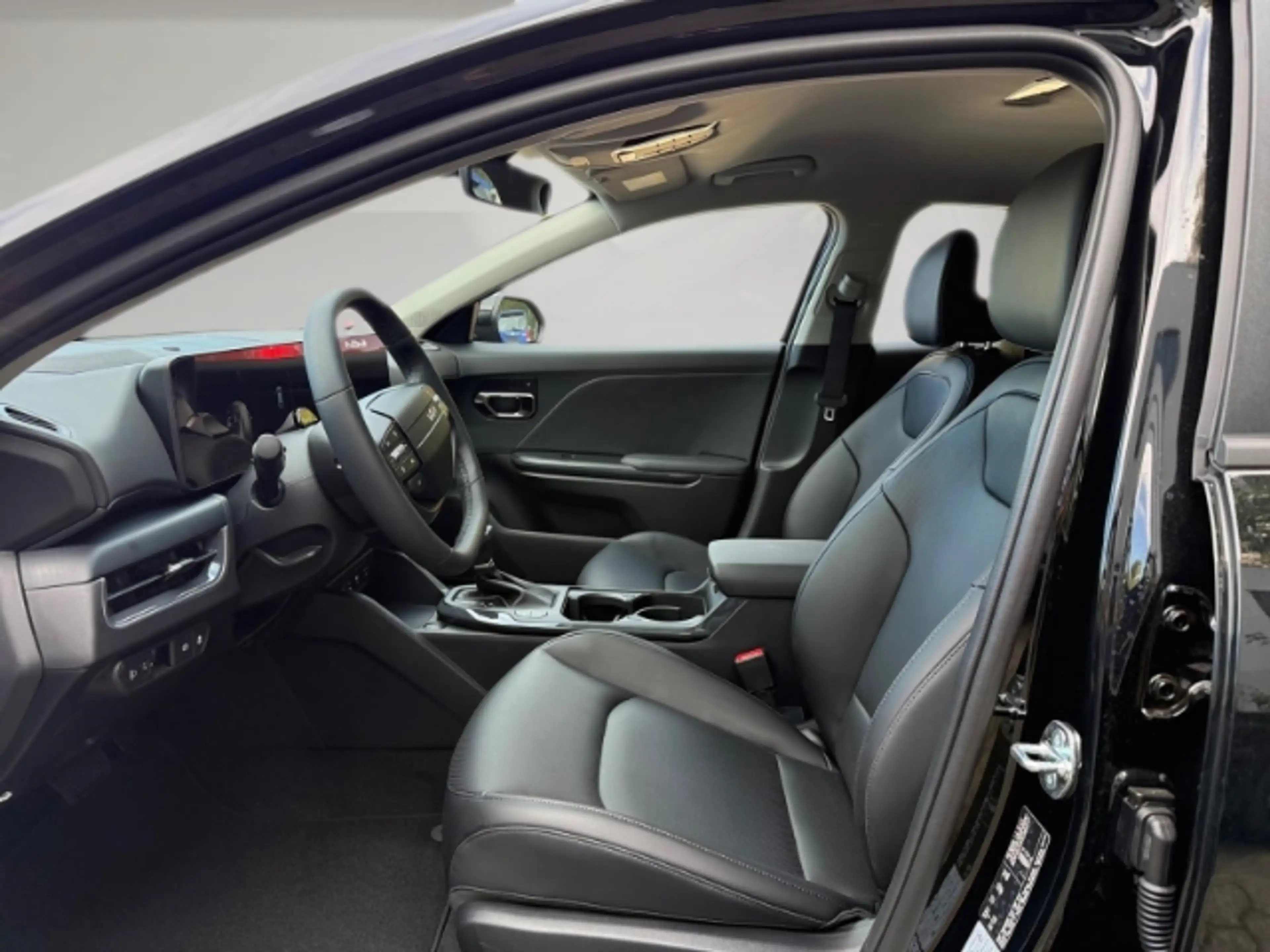 Kia K4 Vision 1.6 KAMERA,CARPLAY,SITZHZG,DAB,NAVI — photo 7