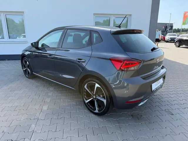 Seat Ibiza view 7