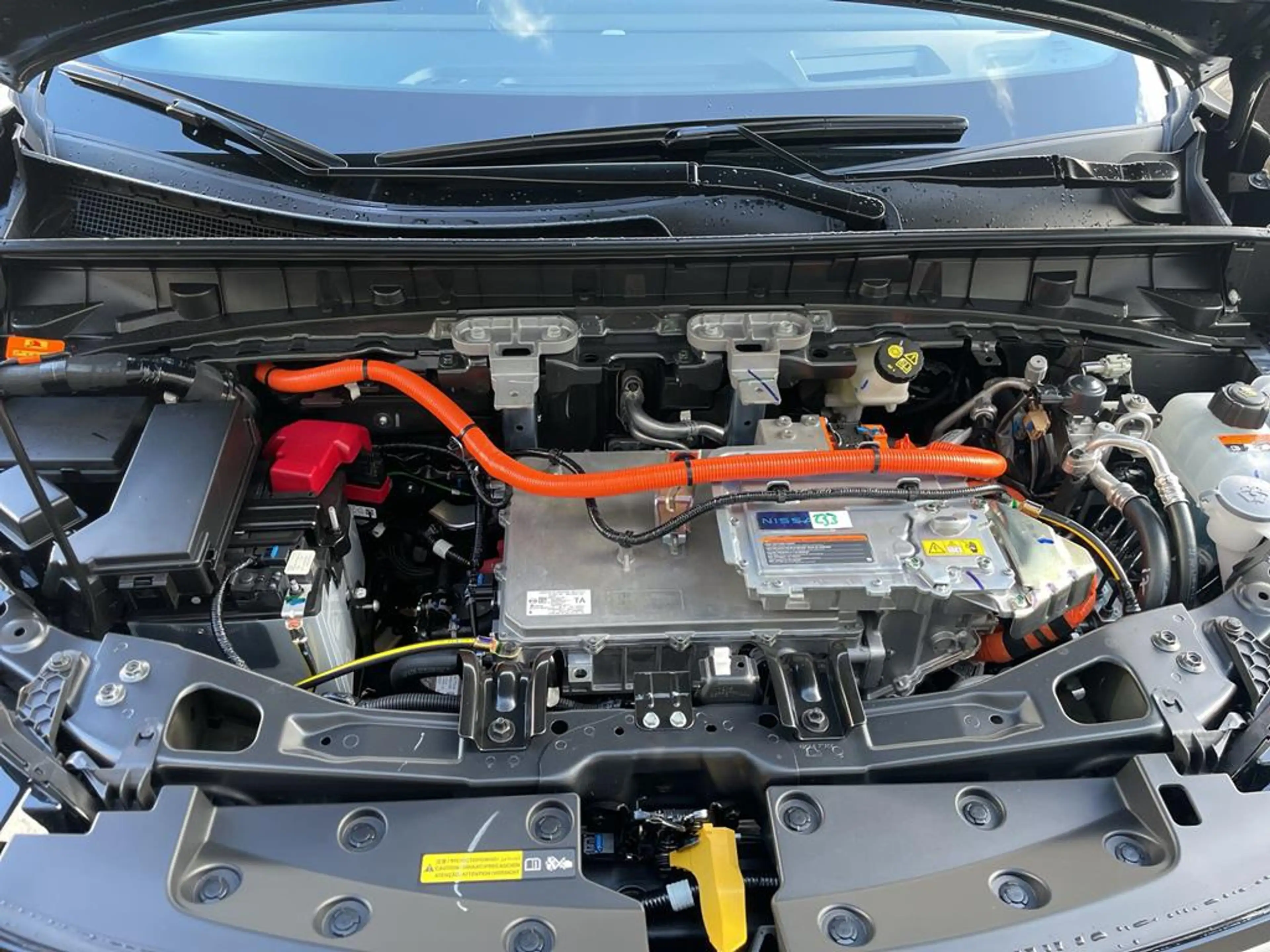 Nissan Leaf 75 kWh Advance V2L — photo 8