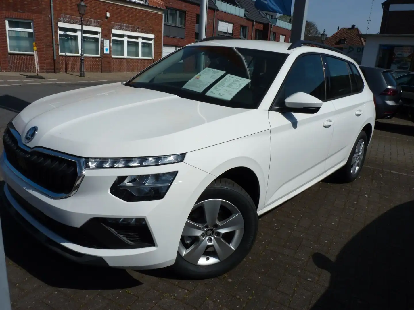 Skoda Kamiq Selection 1,0 TSI Blanc - 1