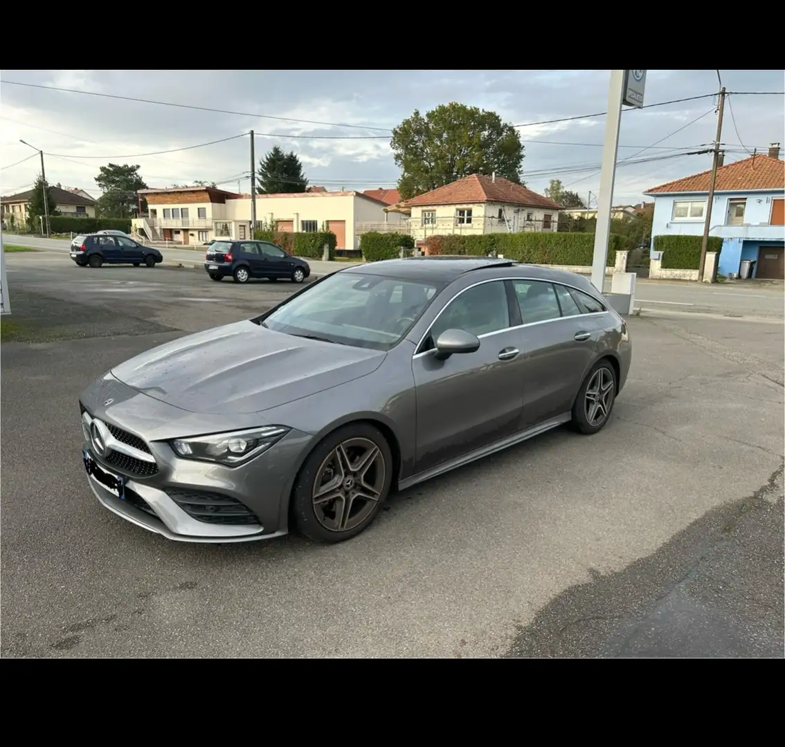 Mercedes-Benz CLA 200 Shooting Brake d 8G-DCT AMG Line - 2