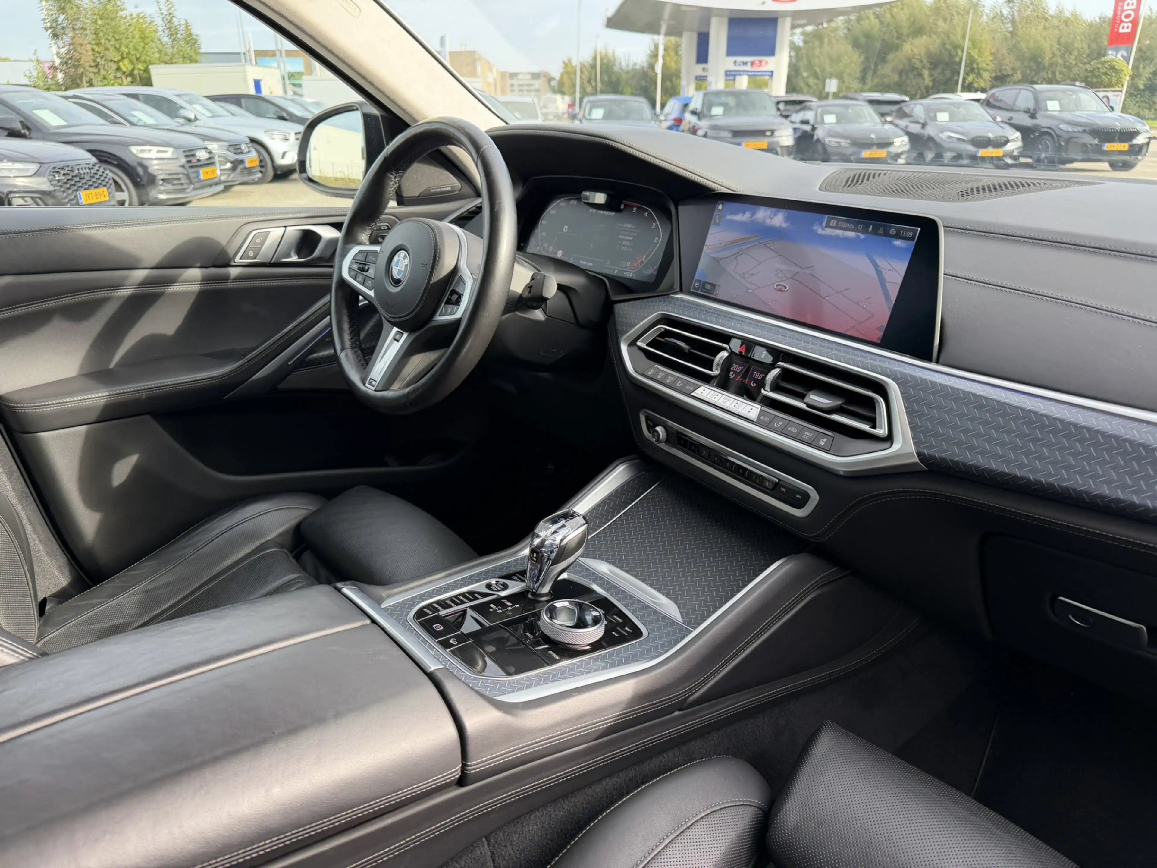BMW X6 M50d 400 PK xDrive High Executive M Sport Trekhaak — photo 11