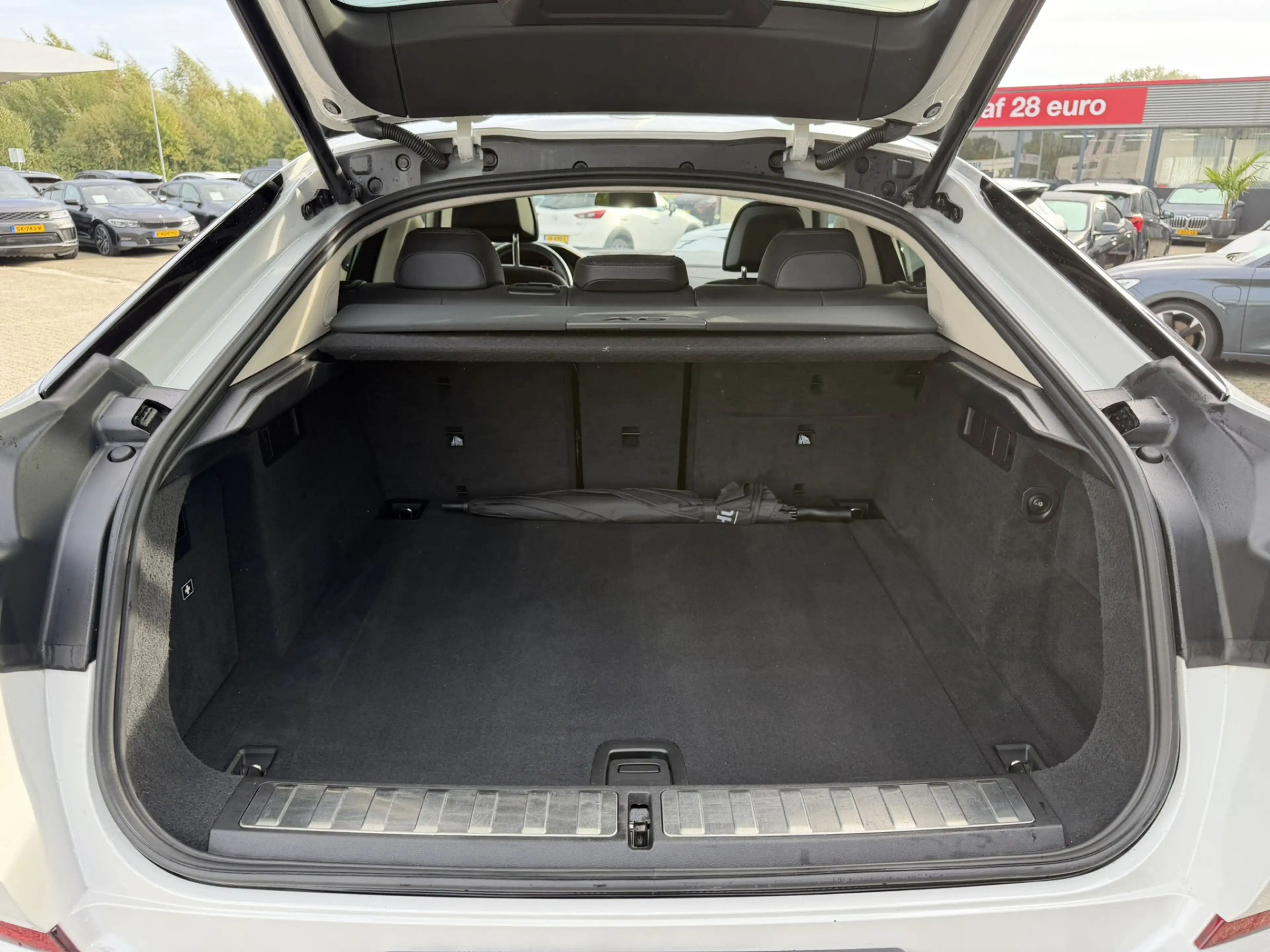 BMW X6 M50d 400 PK xDrive High Executive M Sport Trekhaak — photo 37