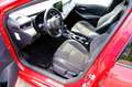 Toyota Corolla 1.8 Hybrid Executive Aut. Pano|Leder-Alcant |Navi| Rood - thumbnail 2