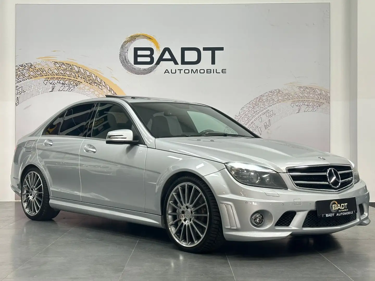 Mercedes-Benz C 63 AMG *SCHIEBEDACH*H&K*MEMORY*19"* Silver - 2