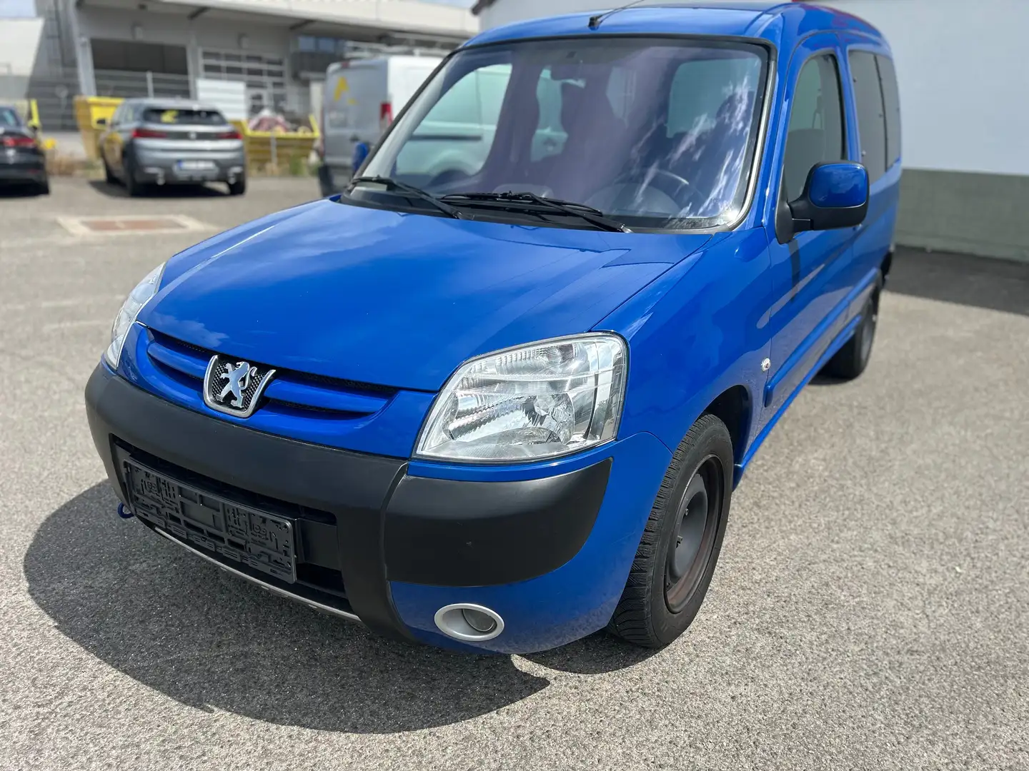 Peugeot Partner Sportium Kombi Blau - 2