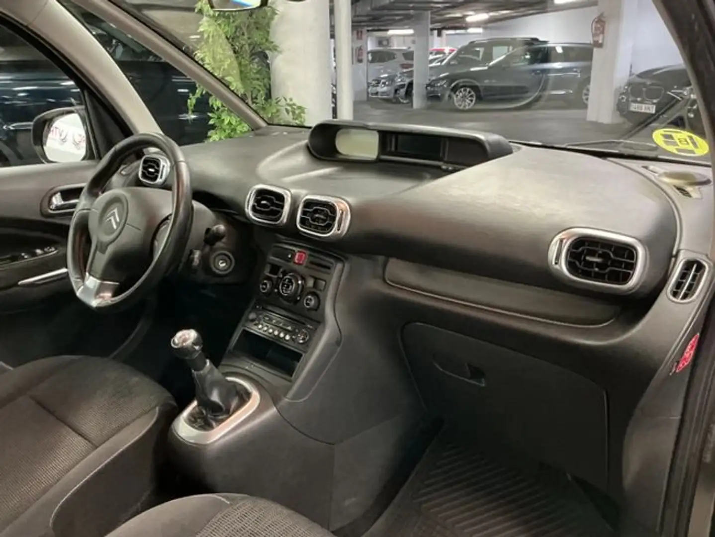 Citroen C3 1.6HDi SX 90 Schwarz - 2