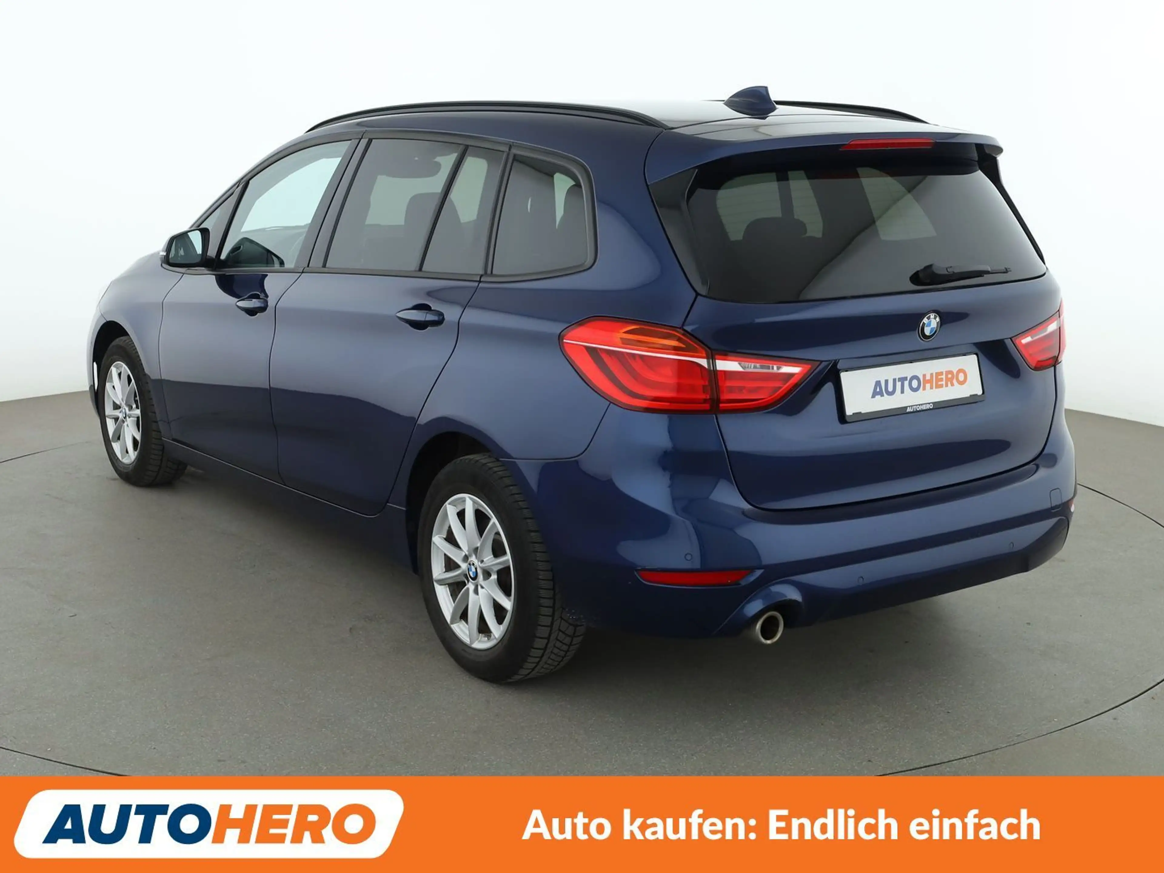 BMW 216 i Gran Tourer Advantage*NAVI*PDC*TEMPO* — photo 4