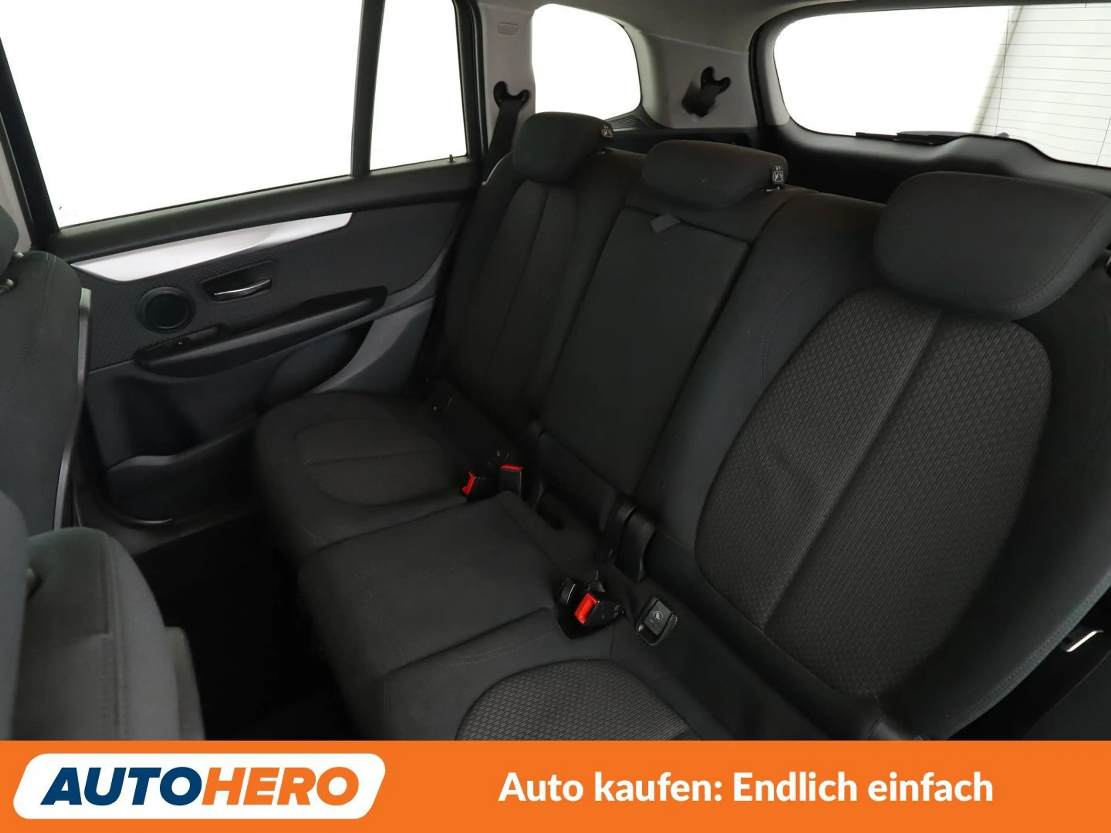 BMW 216 i Gran Tourer Advantage*NAVI*PDC*TEMPO* — photo 14